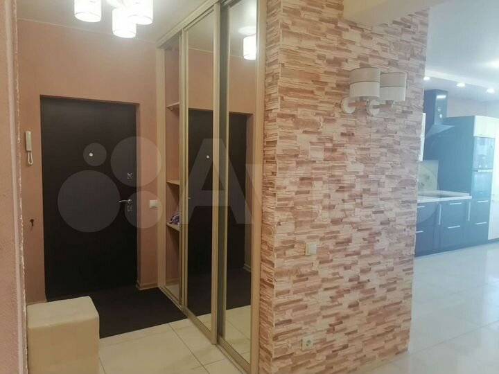 2-к. квартира, 70 м², 12/14 эт.