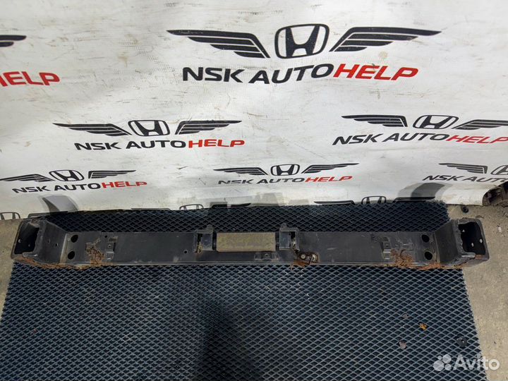 Усилитель бампера передний Honda Accord CL9