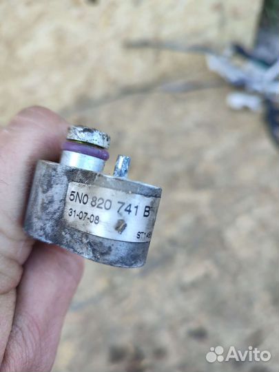 Трубка кондиционера Vw Tiguan 1