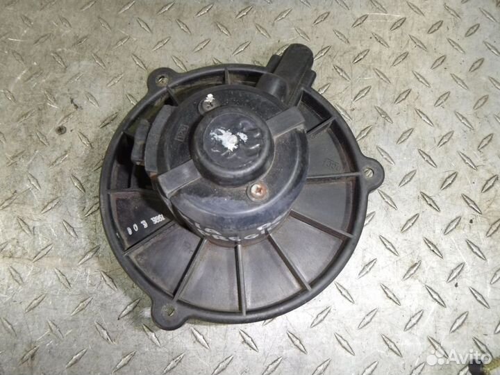 Моторчик отопителя Kia Pregio