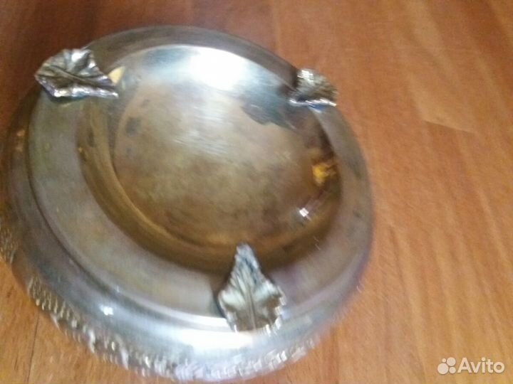 Ваза - пепельница,латунь,чеканка