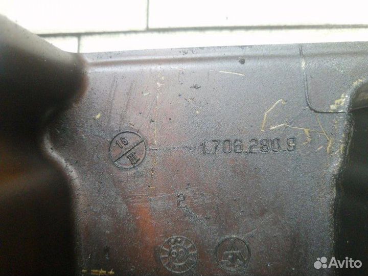 Передняя крышка двигателя Bmw 5 E60 M54