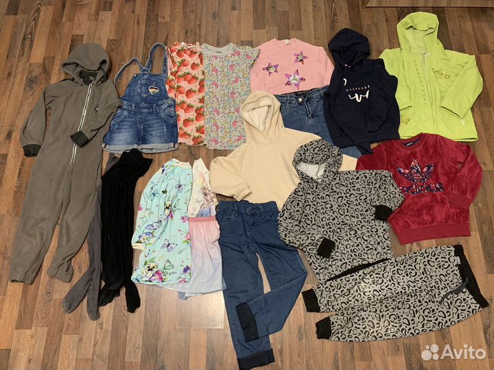 Одежда для девочки 122-128
