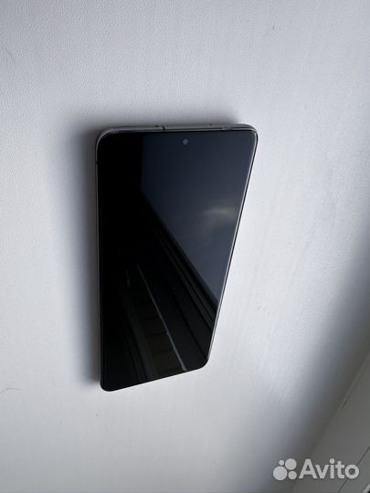 Samsung Galaxy S20+, 8/128 ГБ