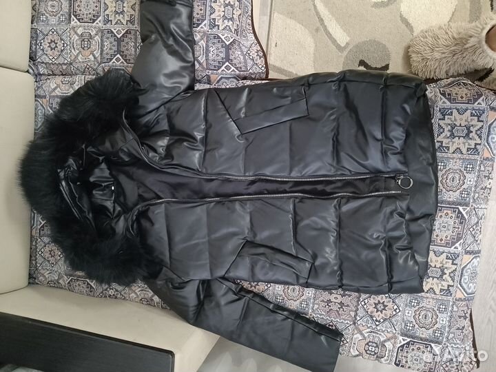 Пуховик женский
