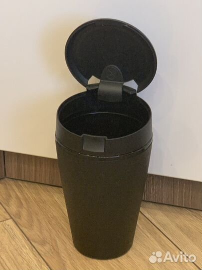 Автомобильное мусорное ведро