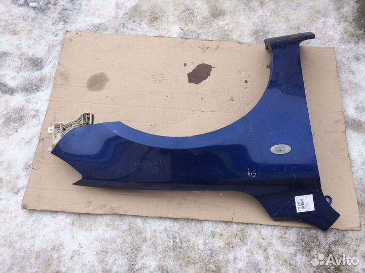 Крыло переднее правое Mazda 3 BK хэтчбек