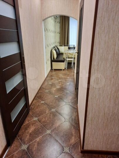 1-к. квартира, 64 м², 2/9 эт.