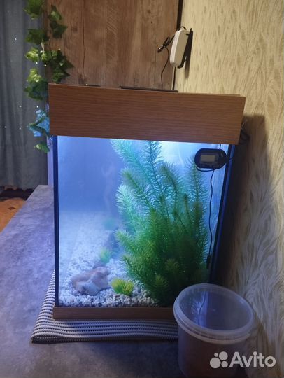 Аквариум с тумбой