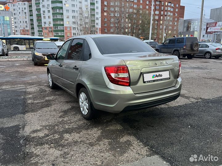LADA Granta 1.6 МТ, 2021, 15 000 км