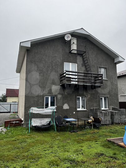 Дом 130 м² на участке 7 сот.