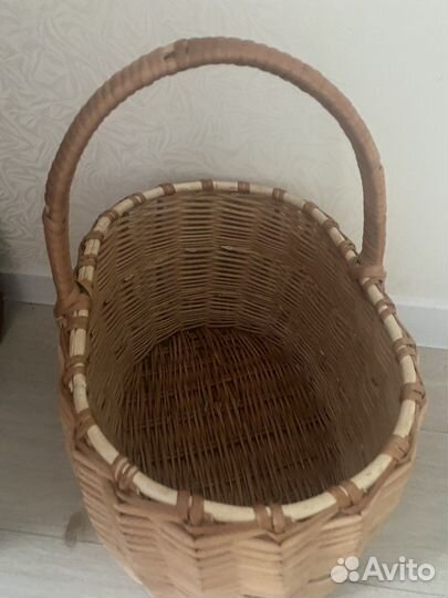 Корзина плетеная