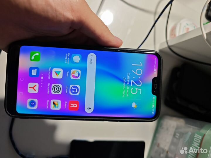 HONOR 10, 4/128 ГБ