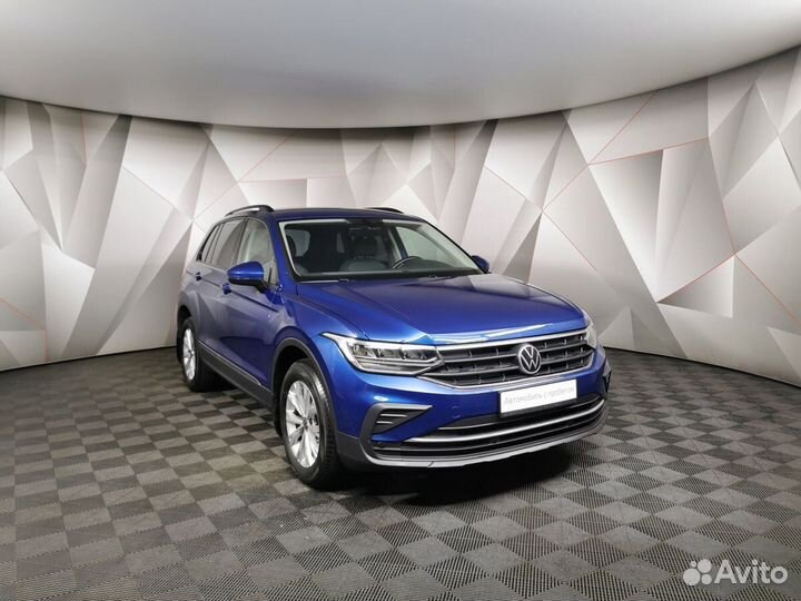 Volkswagen Tiguan 1.4 AMT, 2021, 69 370 км