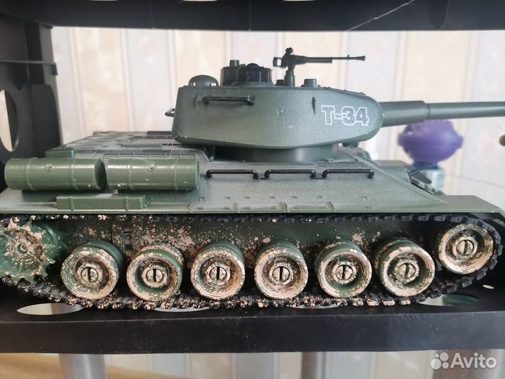 Радиоуправляемый танк Т-34 и Tiger