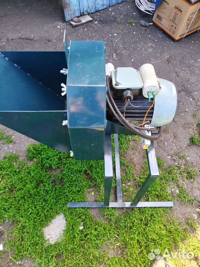 Мельница для зерна