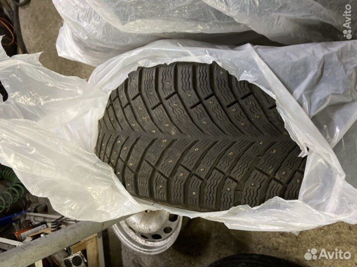 Колеса оригинальные Land Rover R18