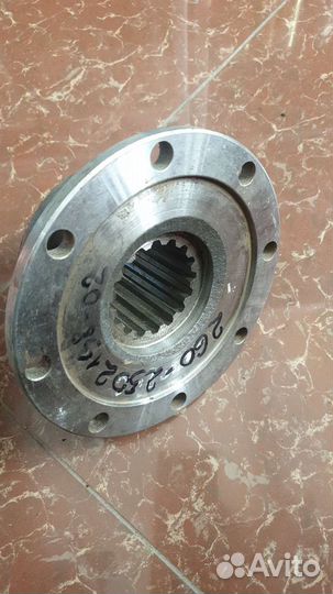 Фланец краз с отражателем(8 отв.) 260-2502138-02