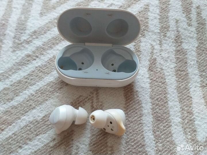 Без проводные наушники Samsung