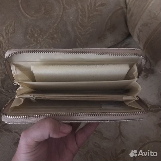 Кошелёк сумочка золотистого цвета