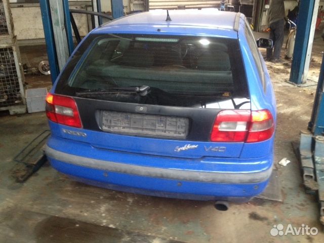 Разбор на запчасти Volvo S40 / V40