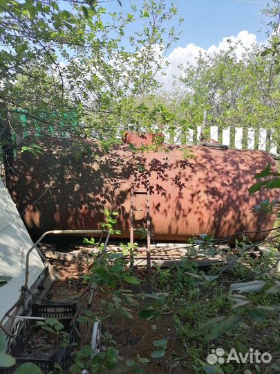 Бак бу из железа