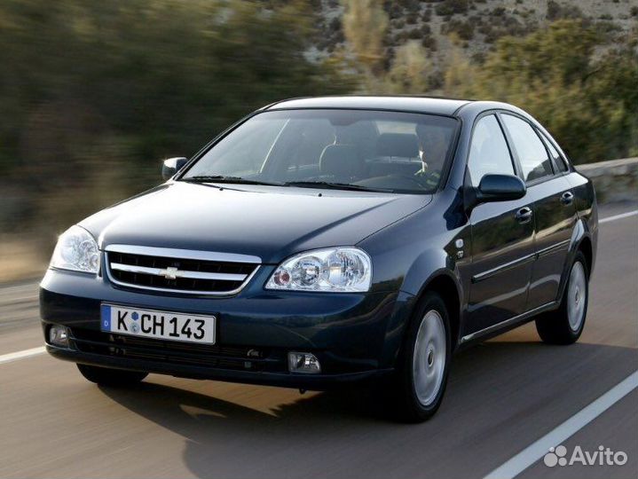 Передие стекло фары на chevrolet lacetti