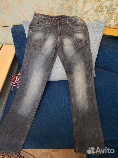 Джинсы
