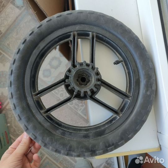 Колесо для коляски