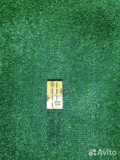 Кнопка противотуманных фар Audi 80/90