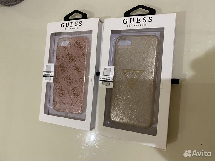 Чехлы на iPhone SE/8/7