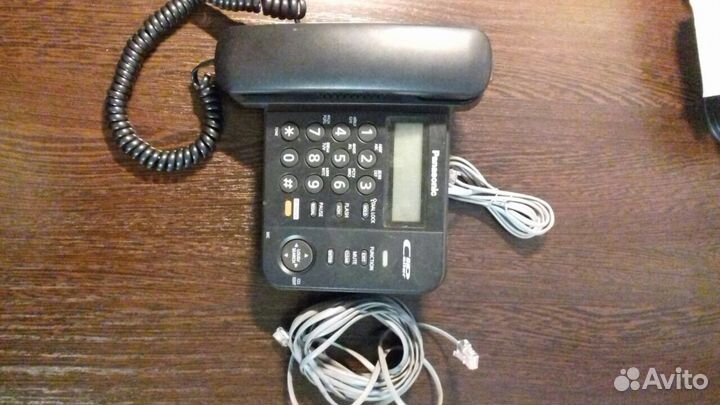 Телефон