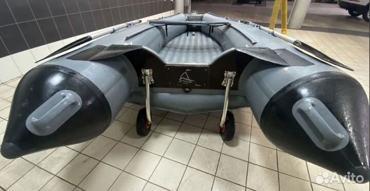 Лодка пвх Адмирал 320 нднд