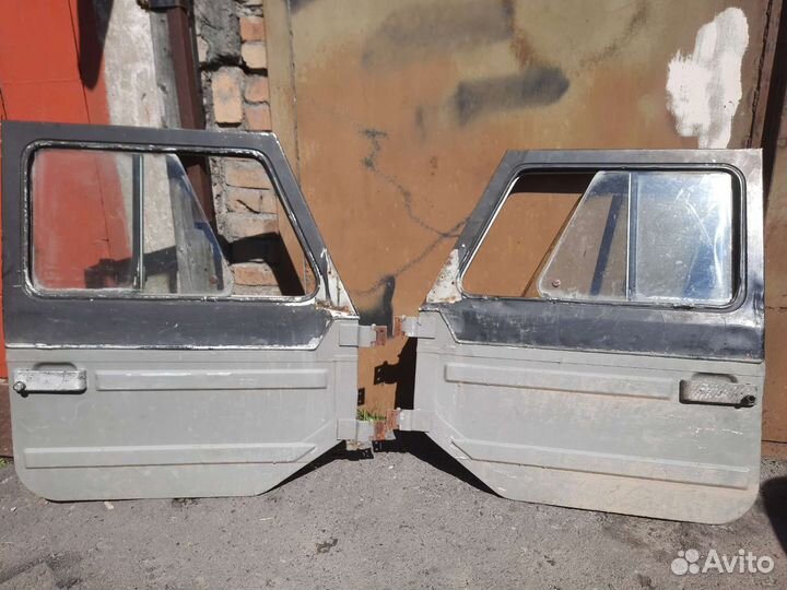 Двери на луаз