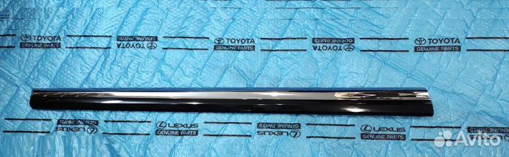 Молдинг двери Lexus Ls 460, Ls 600H перед L 12-17