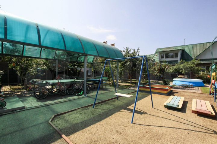 Коттедж 285,2 м² на участке 25 сот.