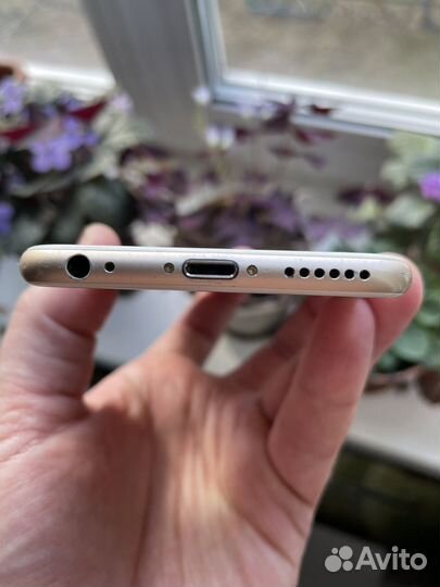 iPhone 6, 16 ГБ