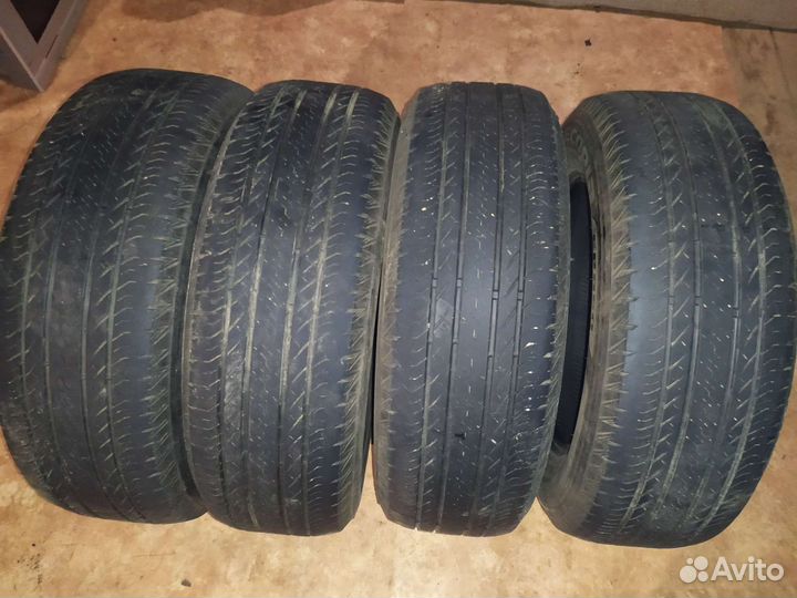 Bridgestone Ecopia EP850 225/65 R17