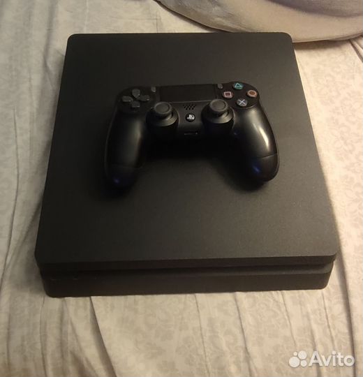 Sony PS4 slim 1tb