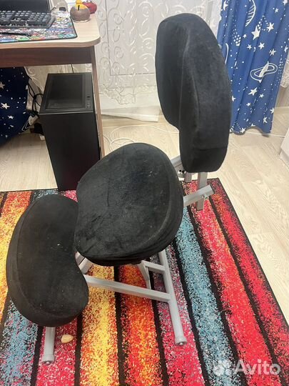 Ортопедический коленный стул со спинкой