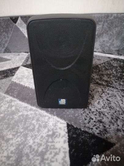 DB Technologies K70 Акустическая система