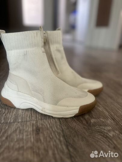 Ботинки на девочку