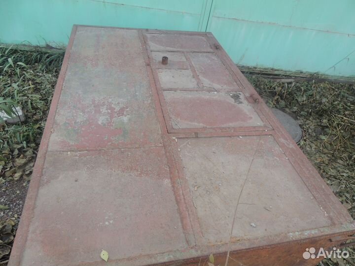 Шкаф металлический б/у