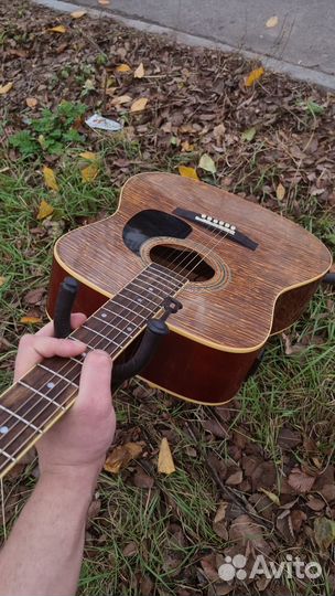 Электроакустическая гитара Martinez
