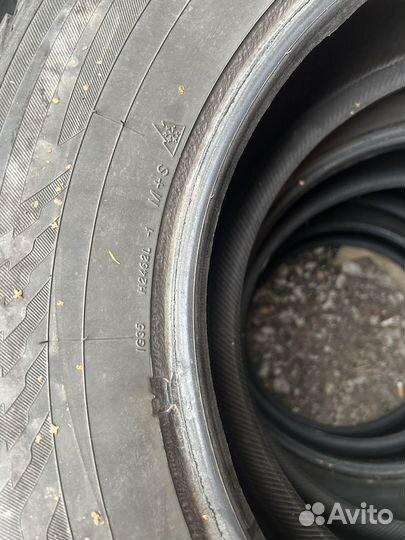 Yokohama Ice Guard Stud IG55 255/65 R17