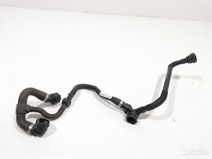 Патрубок охлаждения Mercedes-Benz S-Класс