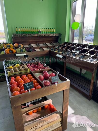 Стеллажи и полки для фруктов и овощей