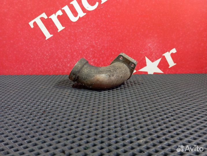 Патрубок системы охлаждения