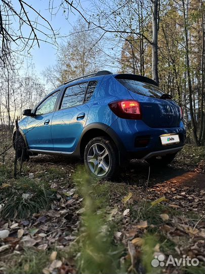 Renault Sandero Stepway 1.6 МТ, 2018, 38 156 км
