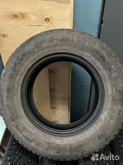 Pirelli Chrono 215/75 R16C